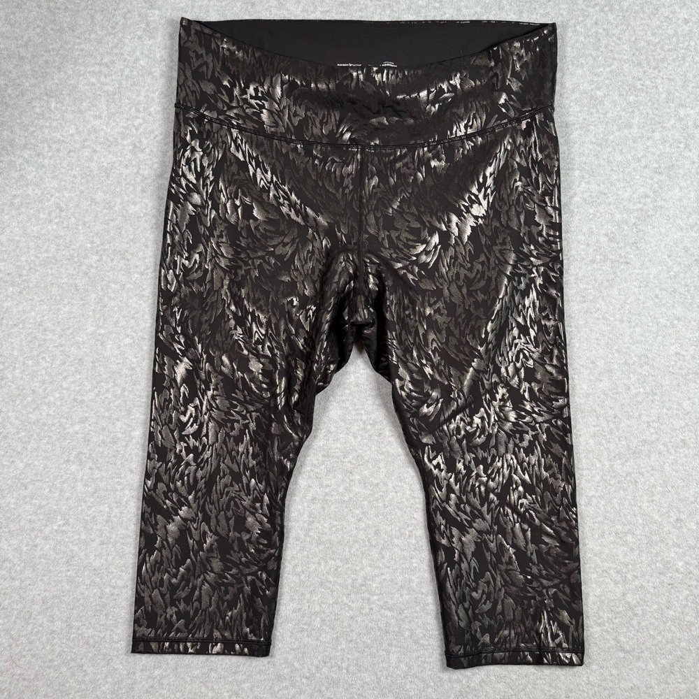 Old Navy High Rise Power-soft Crop Legging‎ Black Foil Print Size 3X - Picture 3 of 11